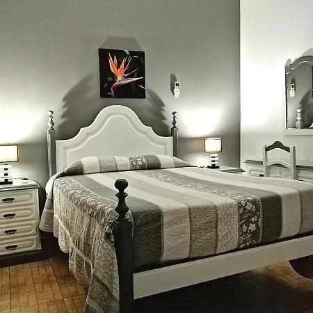 Hostel Boutique Marisol Monte Gordo Exterior photo